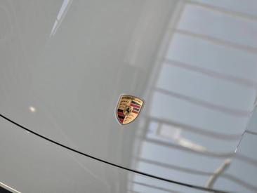 Porsche Taycan ph2 Black Edition — photo 42