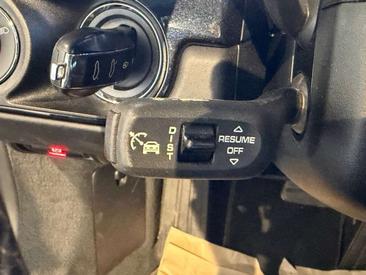Porsche 718 Boxster Base — photo 17