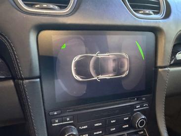 Porsche 718 Boxster Base — photo 18