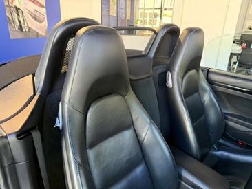 Porsche 718 Boxster Base — photo 19