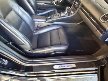 Porsche 718 Boxster Base — photo 26