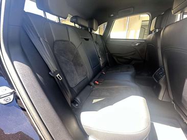 Porsche Macan Electrique — photo 11