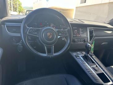 Porsche Macan Electrique — photo 15