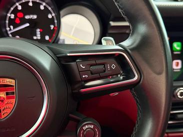 Porsche Macan GTS — photo 19