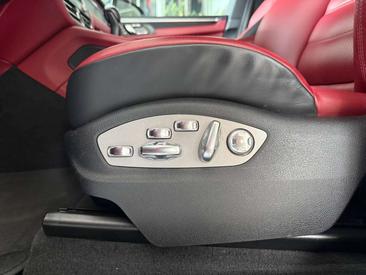 Porsche Macan GTS — photo 22