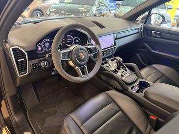 Porsche Cayenne III — photo 9