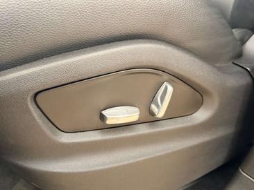 Porsche Cayenne III — photo 26