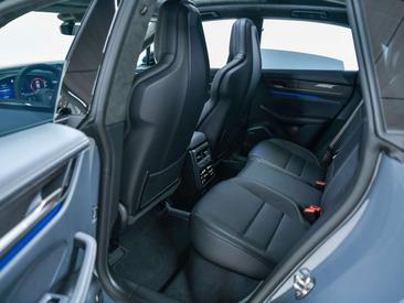 Porsche Macan Electrique Turbo — photo 27