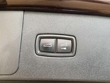Porsche Cayenne III — photo 30