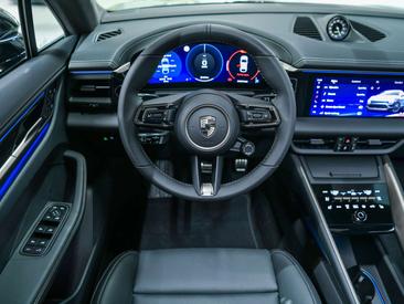 Porsche Macan Electrique Turbo — photo 30