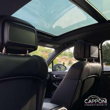 Porsche Macan Electrique Base — photo 11