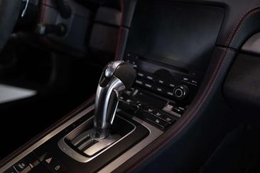 Porsche 718 GT4 — photo 22