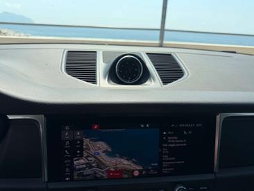Porsche Macan Electrique Base — photo 10