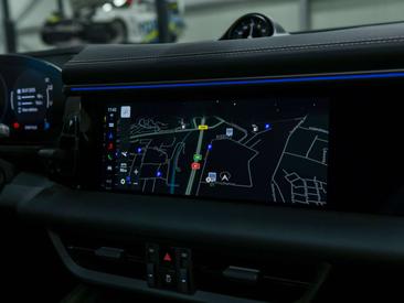 Porsche Macan Electrique Turbo — photo 44