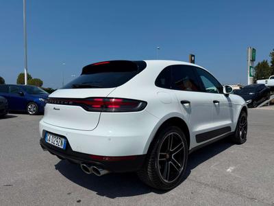 Porsche Macan Electrique Base