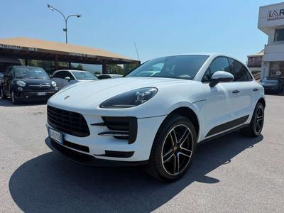 Porsche Macan Electrique Base