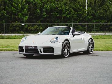 Porsche 992 II Carrera — photo 7