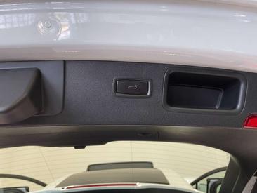 Porsche Macan S — photo 7