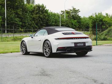 Porsche 992 II Carrera — photo 17
