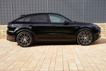 Porsche Cayenne III Turbo — photo 5