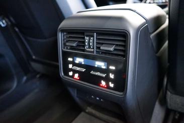 Porsche Cayenne III E-Hybrid — photo 9
