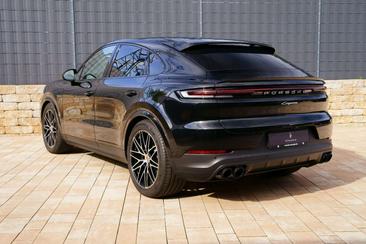 Porsche Cayenne III Turbo — photo 6