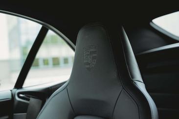 Porsche 992 II Carrera — photo 28