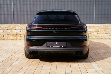 Porsche Cayenne III Turbo — photo 7