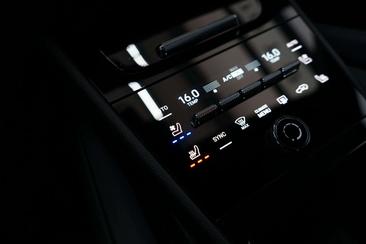 Porsche Cayenne III E-Hybrid — photo 12