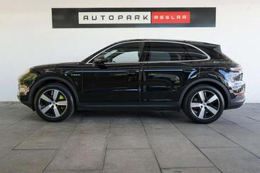 Porsche Cayenne III E-Hybrid — photo 17