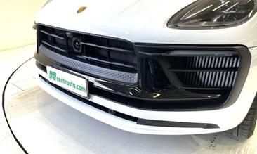 Porsche Macan S — photo 30