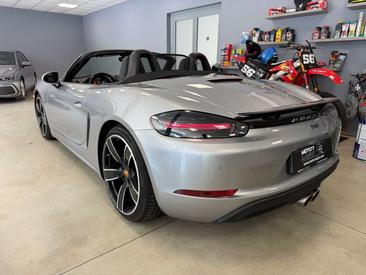 Porsche 718 Boxster S — photo 6