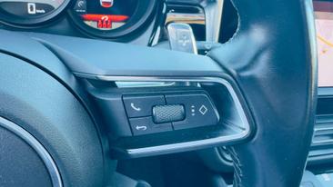 Porsche Macan S — photo 7