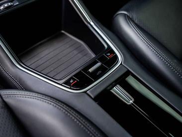 Porsche Panamera II E-Hybrid — photo 18