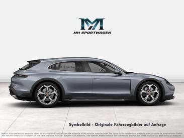 Porsche Taycan — photo 7