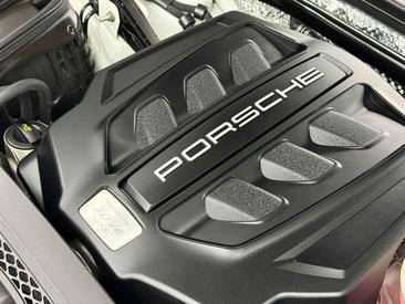 Porsche Macan Electrique GTS — photo 6