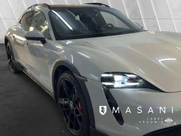 Porsche Taycan 4S Cross Turismo — photo 6
