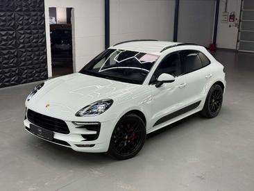 Porsche Macan Electrique GTS — photo 14