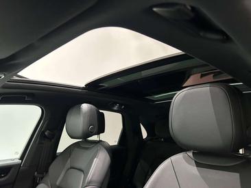 Porsche Cayenne III — photo 19