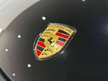 Porsche Cayenne III — photo 23