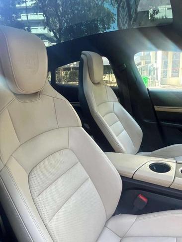 Porsche Taycan 4S — photo 13