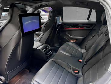 Porsche Panamera II GTS — photo 13