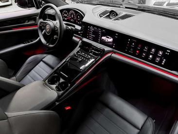 Porsche Panamera II GTS — photo 14