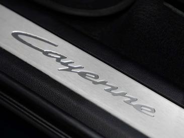 Porsche Cayenne III E-Hybrid — photo 14