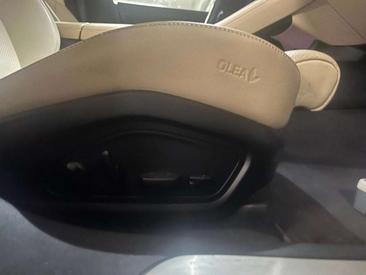 Porsche Taycan 4S — photo 18