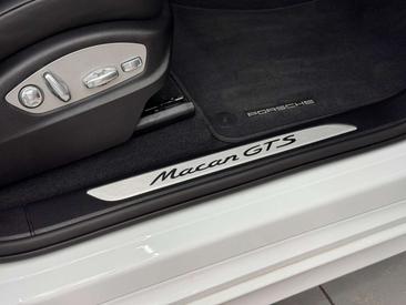 Porsche Macan Electrique GTS — photo 47