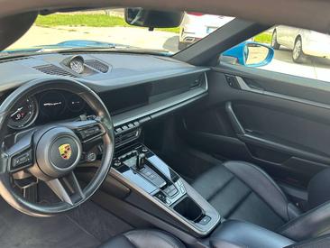 Porsche 992 I Targa 4 — photo 16