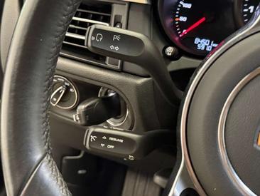 Porsche Macan Electrique — photo 14