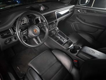 Porsche Macan Electrique S — photo 10