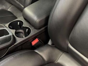 Porsche Macan Electrique — photo 18